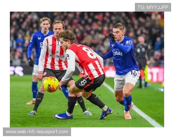 巴黎压迫式进攻显威力，对手无力招架